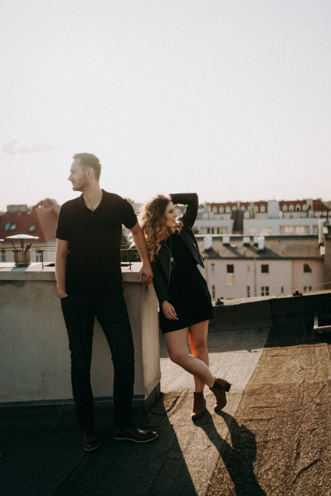 engagement session on the roof in Poznan