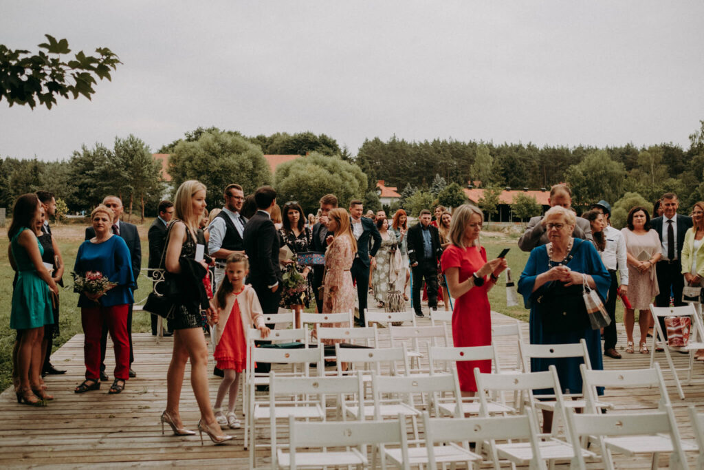 outdoor wedding in weranda home