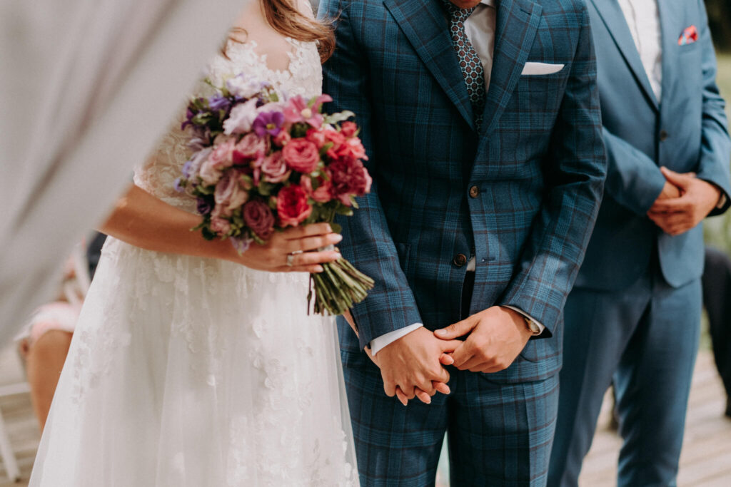 outdoor wedding in weranda home