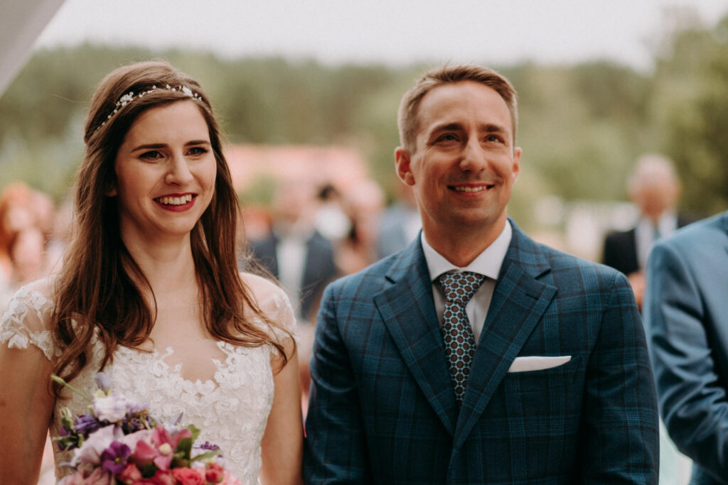 outdoor wedding in weranda home