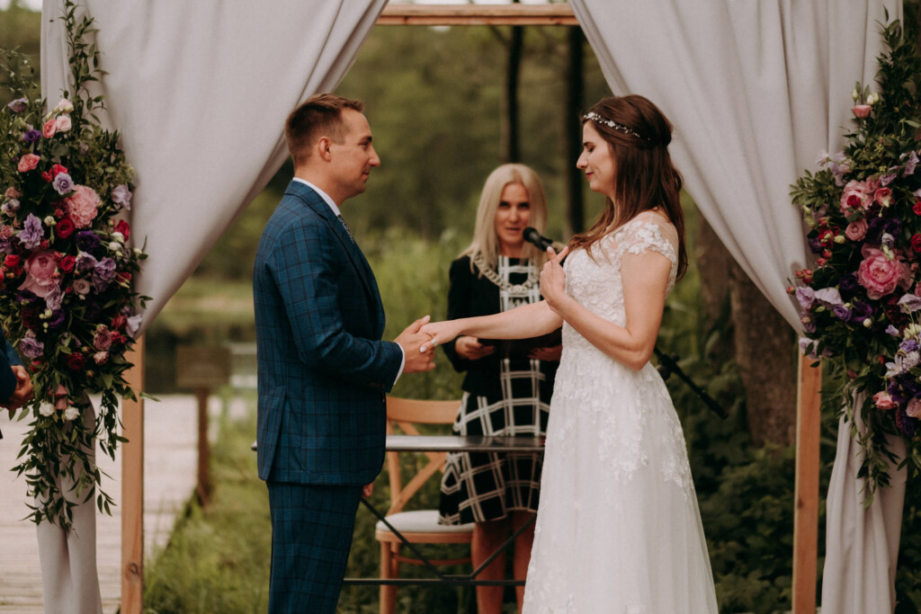 outdoor wedding in weranda home