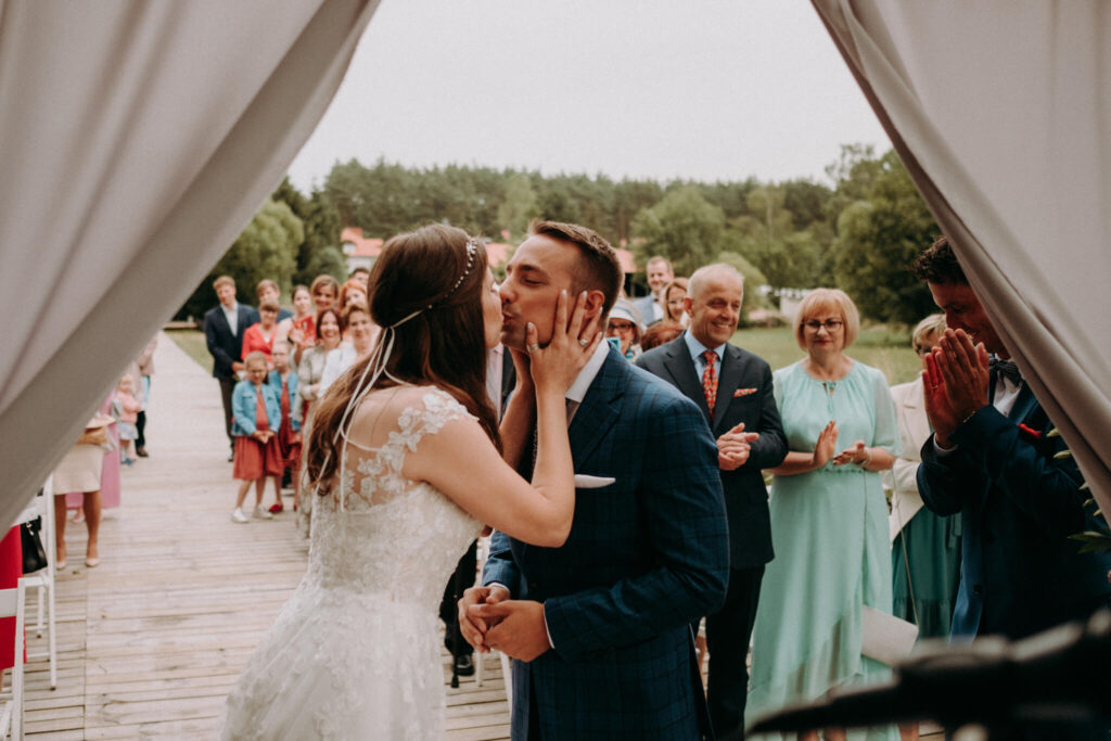 outdoor wedding in weranda home