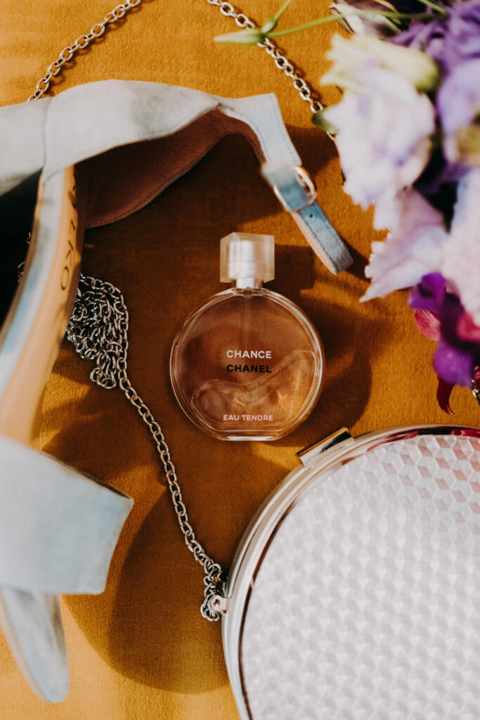 outdoor wedding in weranda home