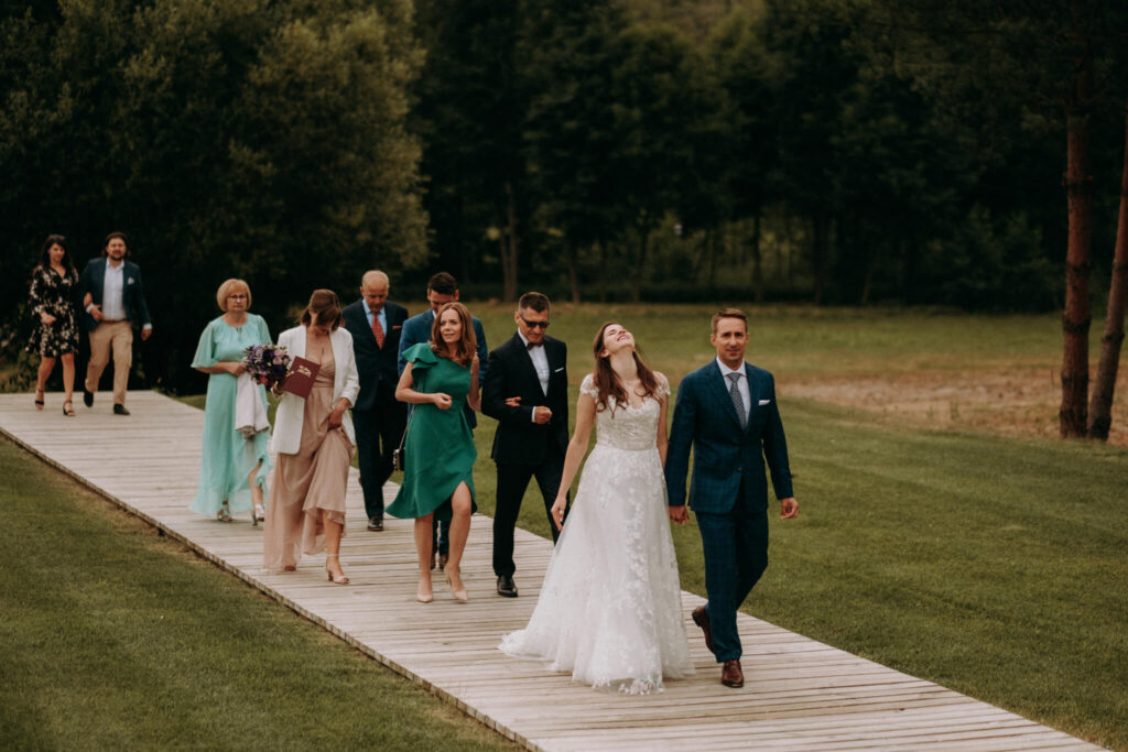 outdoor wedding in weranda home