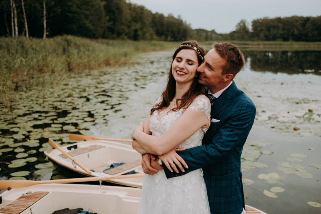 outdoor wedding in weranda home