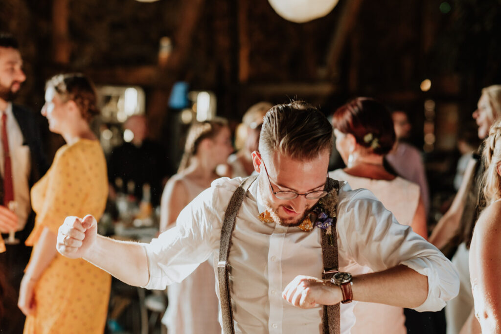 summer english wedding in folwark wasowo