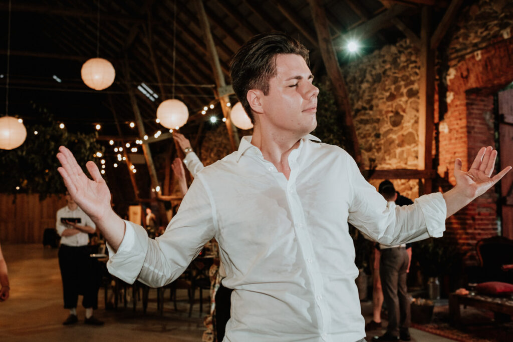 summer english wedding in folwark wasowo